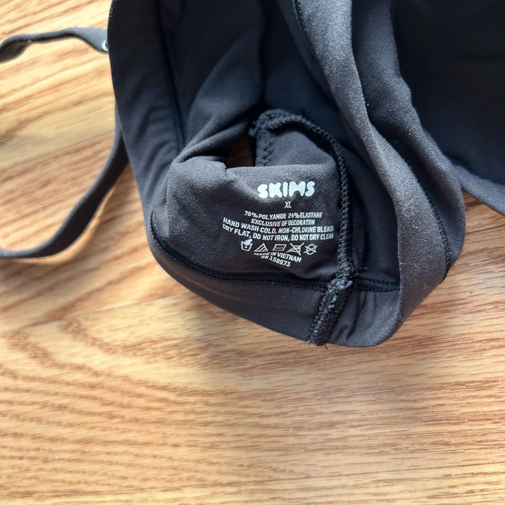 SKIMS FITS EVERYBODY SCOOP BRALETTE XL ONYX - Picture 4 of 5